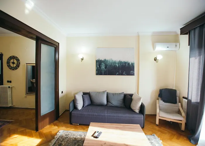 Apartman Spacious View With Balcony