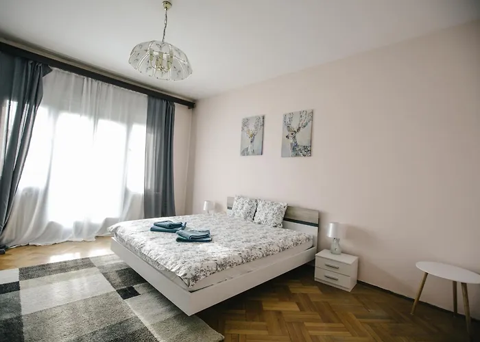 Apartament Spacious View With Balcony