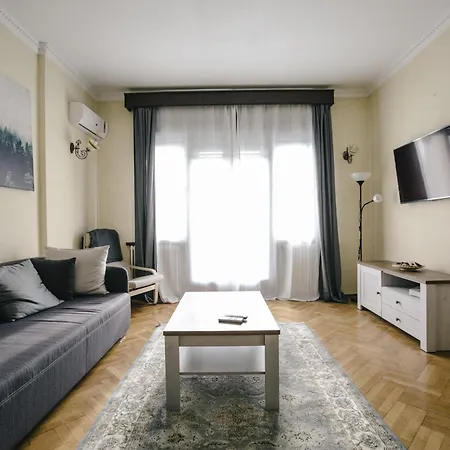 Apartament Spacious View With Balcony *