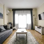 아파트 Spacious View With Balcony *