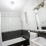 Spacious View With Balcony * 부쿠레슈티